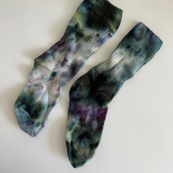 SOLD Masha Apparel tie dye sock grab bag - Picture 4 of 5